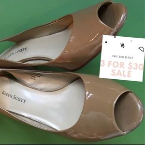 Karen Scott sling back open toe heels